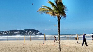Beach nearby - Guaruja Flat - Unique Flats (Guarujá)