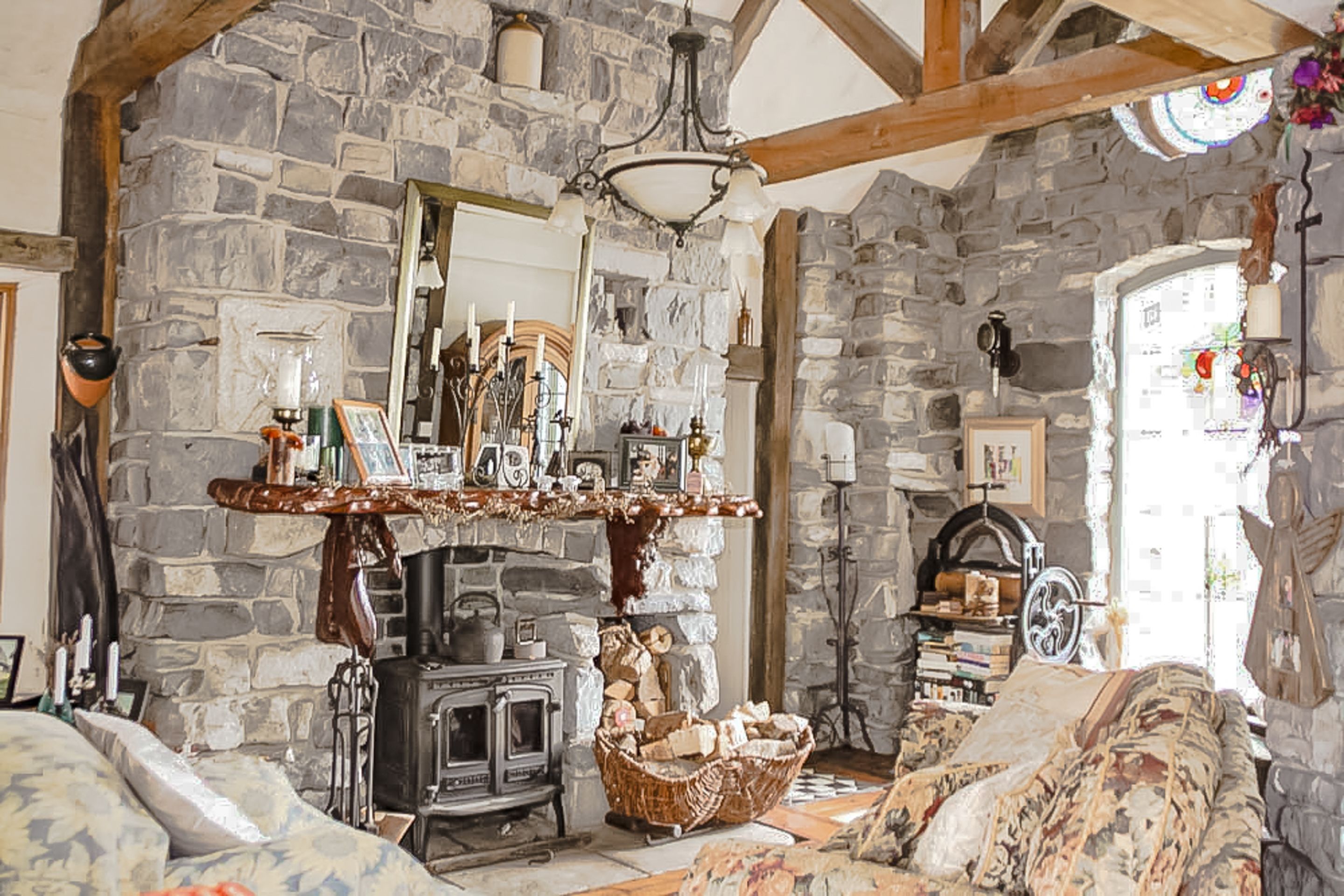 Rumah, 2 kamar tidur | Ruang keluarga | Televisi layar datar 36-inci dengan saluran TV kabel dan TV