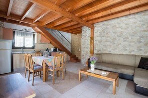 Villa - 3 sovrum - privat pool | Eget kök | Stort kylskåp, mikrovågsugn, spishäll och kaffe- och tebryggare