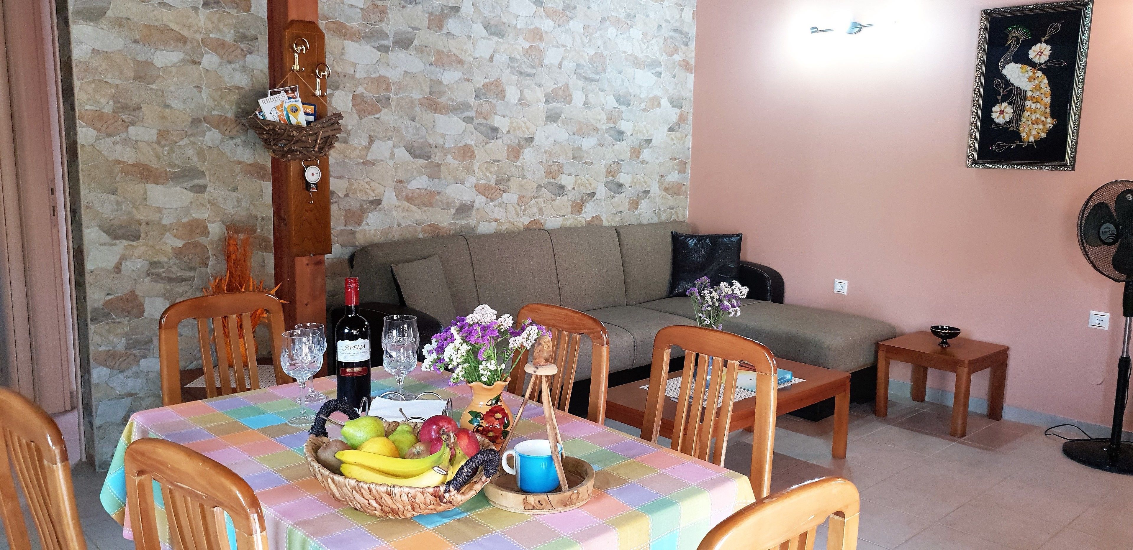 Villa - 3 sovrum - privat pool | Vardagsrum | Platt-tv och dvd-spelare