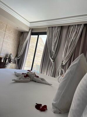 In-room safe, desk, blackout drapes, free WiFi