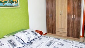 Estrela do Mar | 2 bedrooms, iron/ironing board, free WiFi, bed sheets - Apartamento Leonardi (Florianópolis)