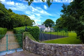 Property grounds - Duntinney House (Portsalon)