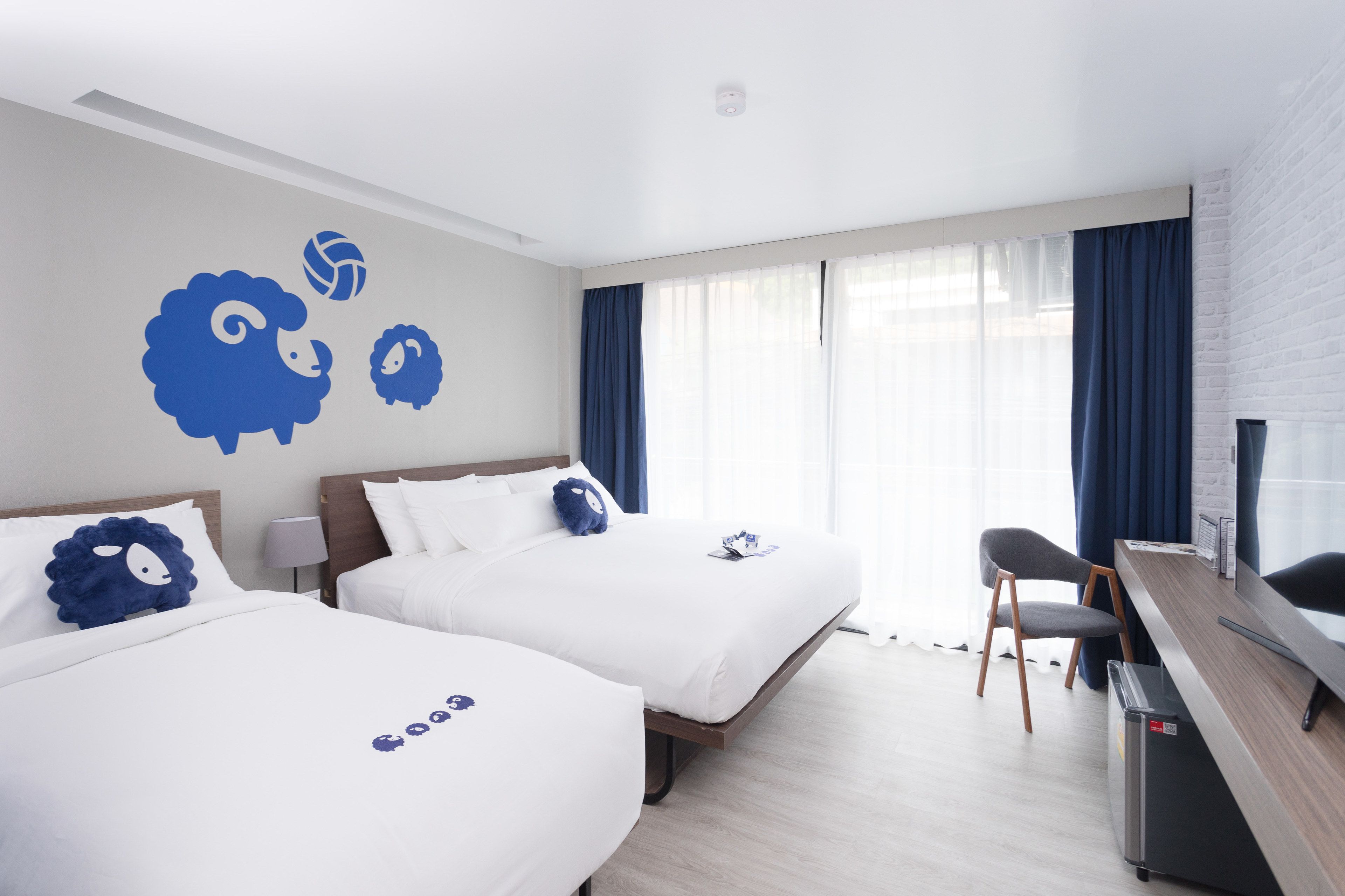 koko family | 2 bedrooms, in-room safe, desk, free wifi