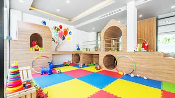 Children’s play area – indoor