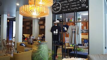 Daily buffet breakfast (THB 250 per person)