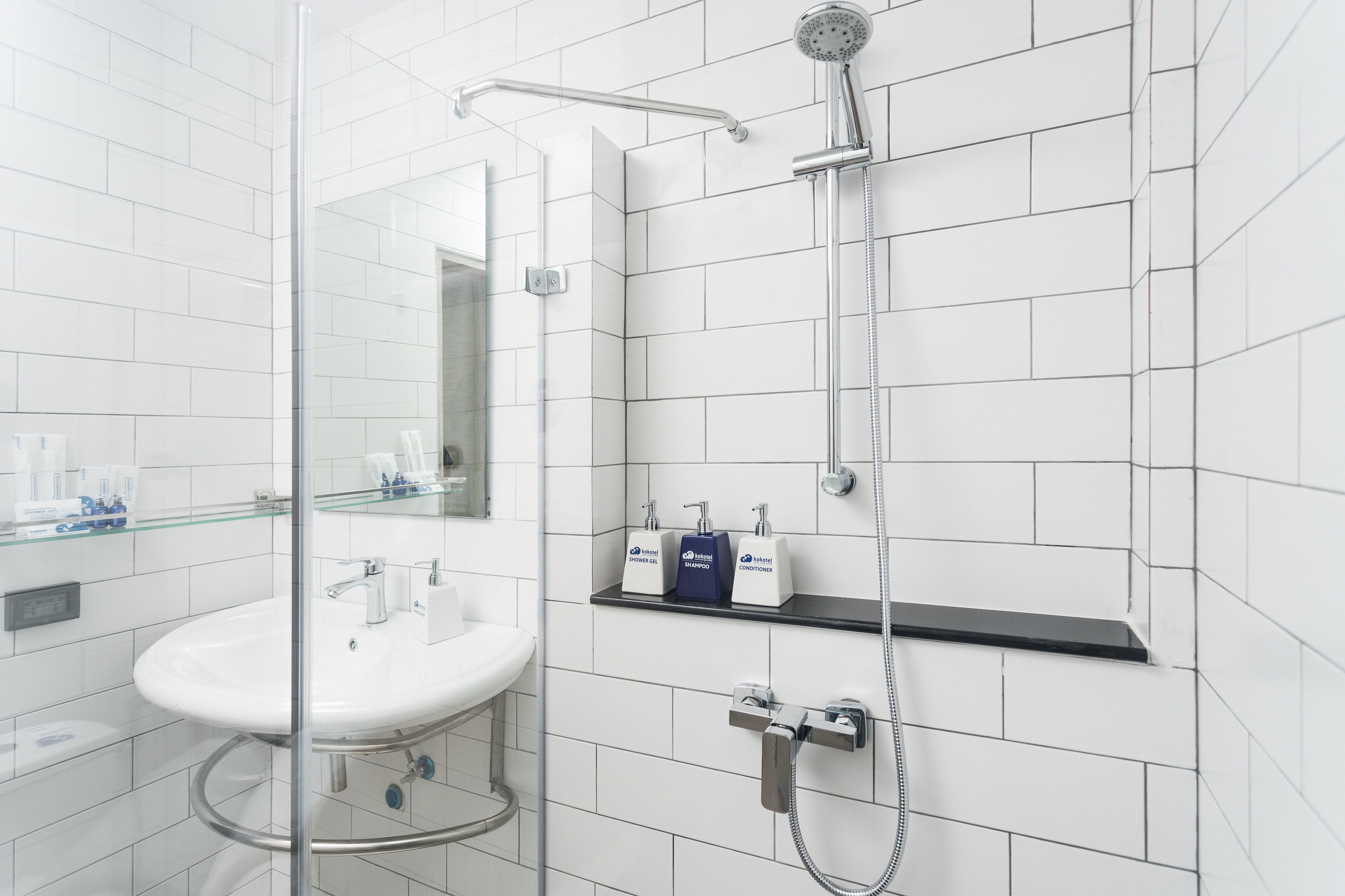 shower, free toiletries, hair dryer, slippers