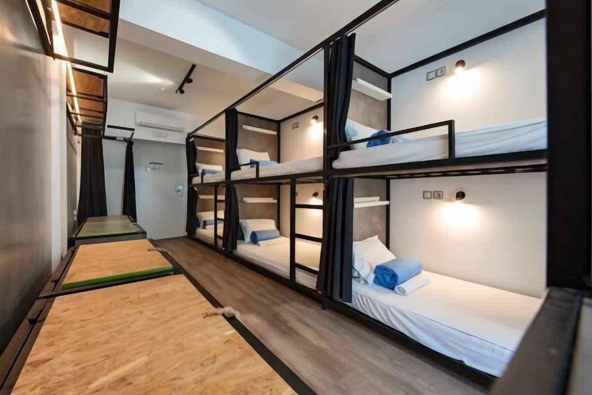 Een kluis op de kamer, geluiddichte muren, gratis wifi, beddengoed