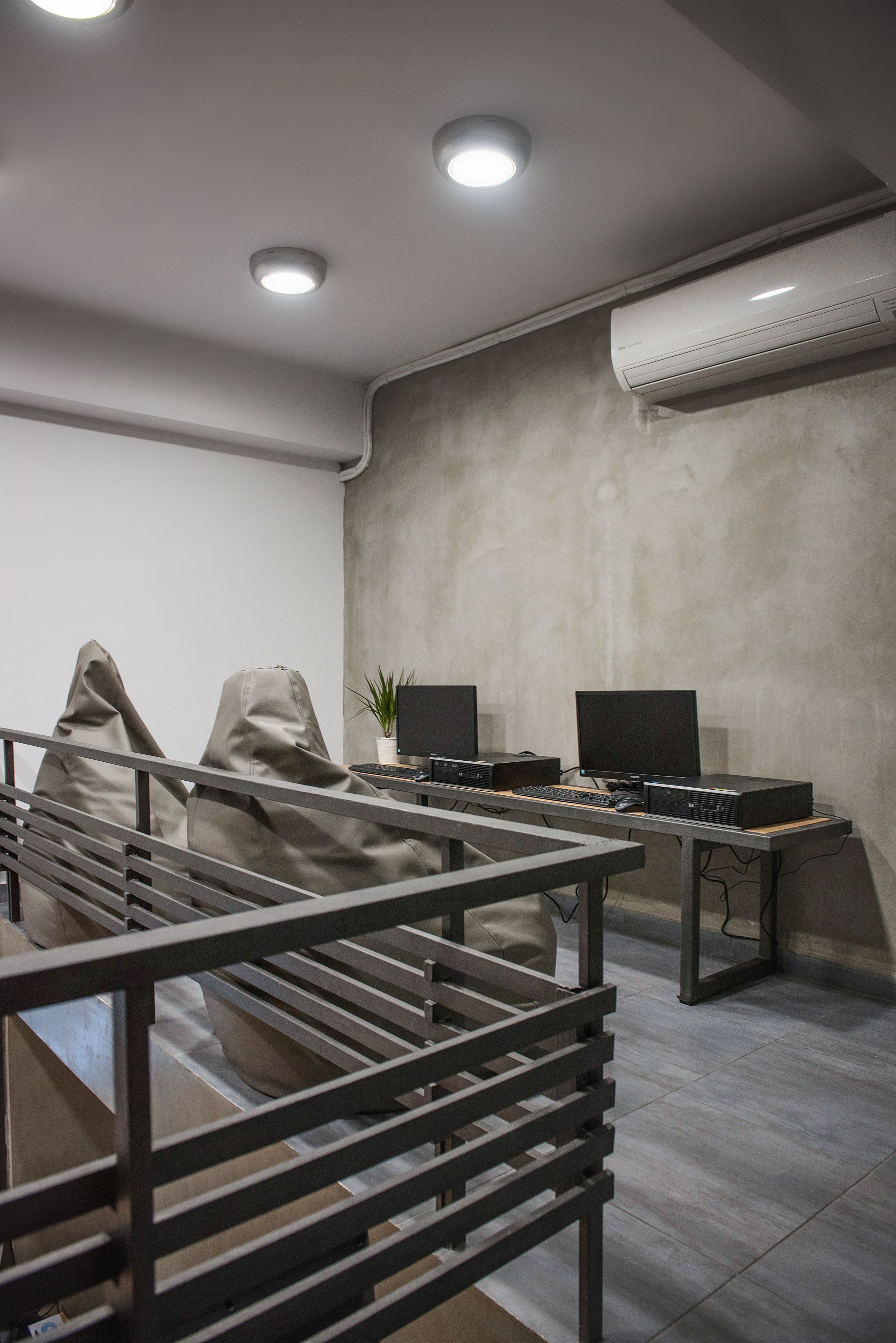 Photo - Bedbox Hostel