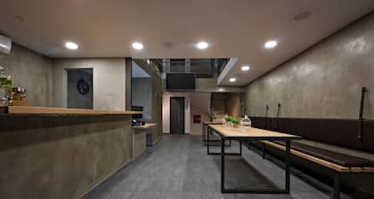 Bedbox Hostel