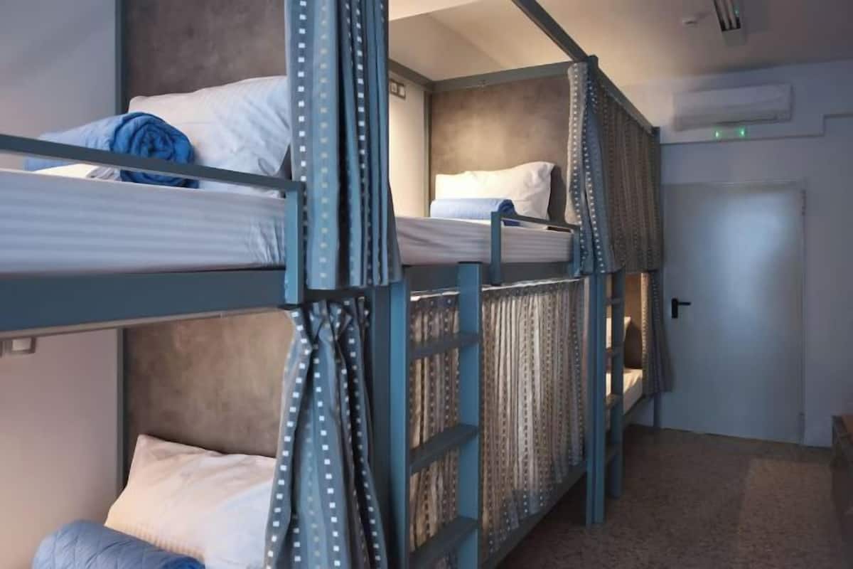 Een kluis op de kamer, geluiddichte muren, gratis wifi, beddengoed