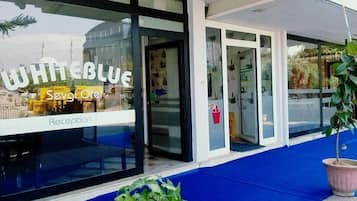 EntrĂ©e de lâhĂ©bergement