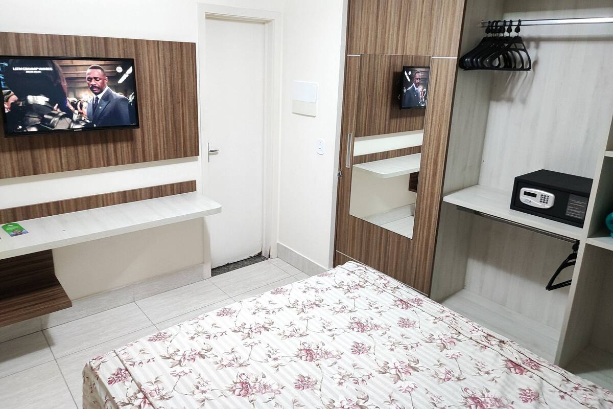 1 bedroom, individually furnished, free WiFi, bed sheets