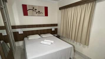 Apartamento básico | 1 quarto, Wi-Fi de cortesia, individualmente mobiliados