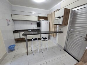 Basic Apartment | Private kitchen