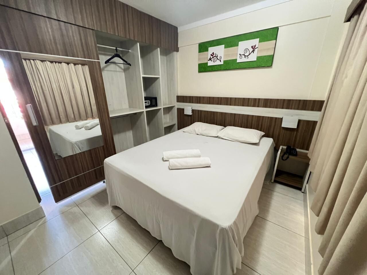 1 bedroom, individually furnished, free WiFi