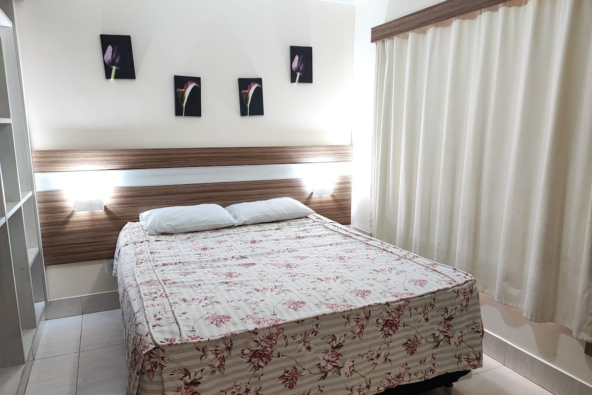 Basic Apartment | 1 bedroom, minibar, in-room safe, blackout drapes
