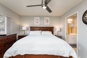 Condo, 2 Bedrooms | 2 bedrooms, iron/ironing board, free WiFi - Starfire 2 Bedroom Condo by RedAwning (Scottsdale)