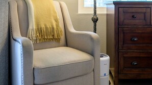 Condo, 2 phòng ngủ | Nội thất