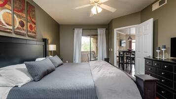 Condo, 2 habitaciones | 2 habitaciones, tabla de planchar con plancha y wifi gratis