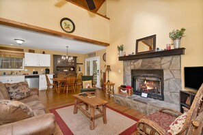 Smart TV, fireplace, DVD player, toys