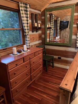 Shower, hair dryer, towels, soap - Splendid Cozy Log Cabin with Beautiful Mountain Views! (Sugar Grove)