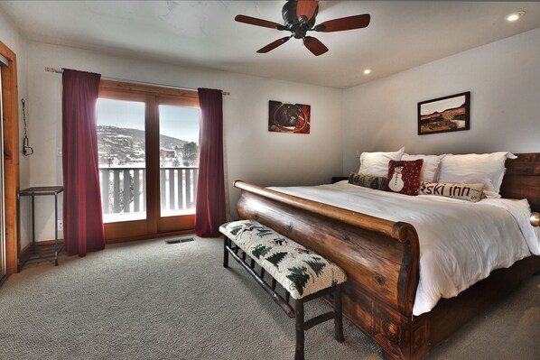 1 bedroom, Egyptian cotton sheets, iron/ironing board, free WiFi