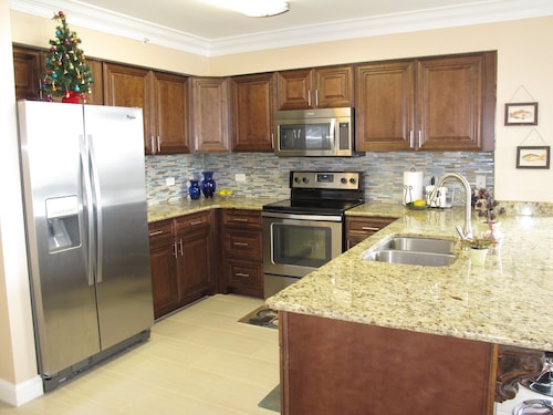 Completely Remodeled Corner Unit With Amazing Gulf Views!