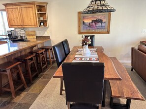 Dining - 3 BR Deluxe light-filled end unit with gourmet kitchen. (Eden)