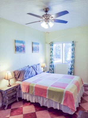 2 bedrooms, WiFi, bed sheets, wheelchair access