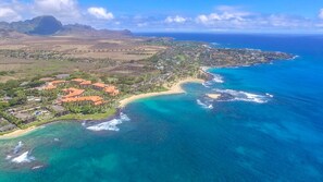 On the beach, beach towels - Professionally designed new unit at Kiahuna plantation with A/C. (Koloa)