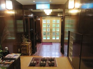 บริเวณประตูทางเข้า