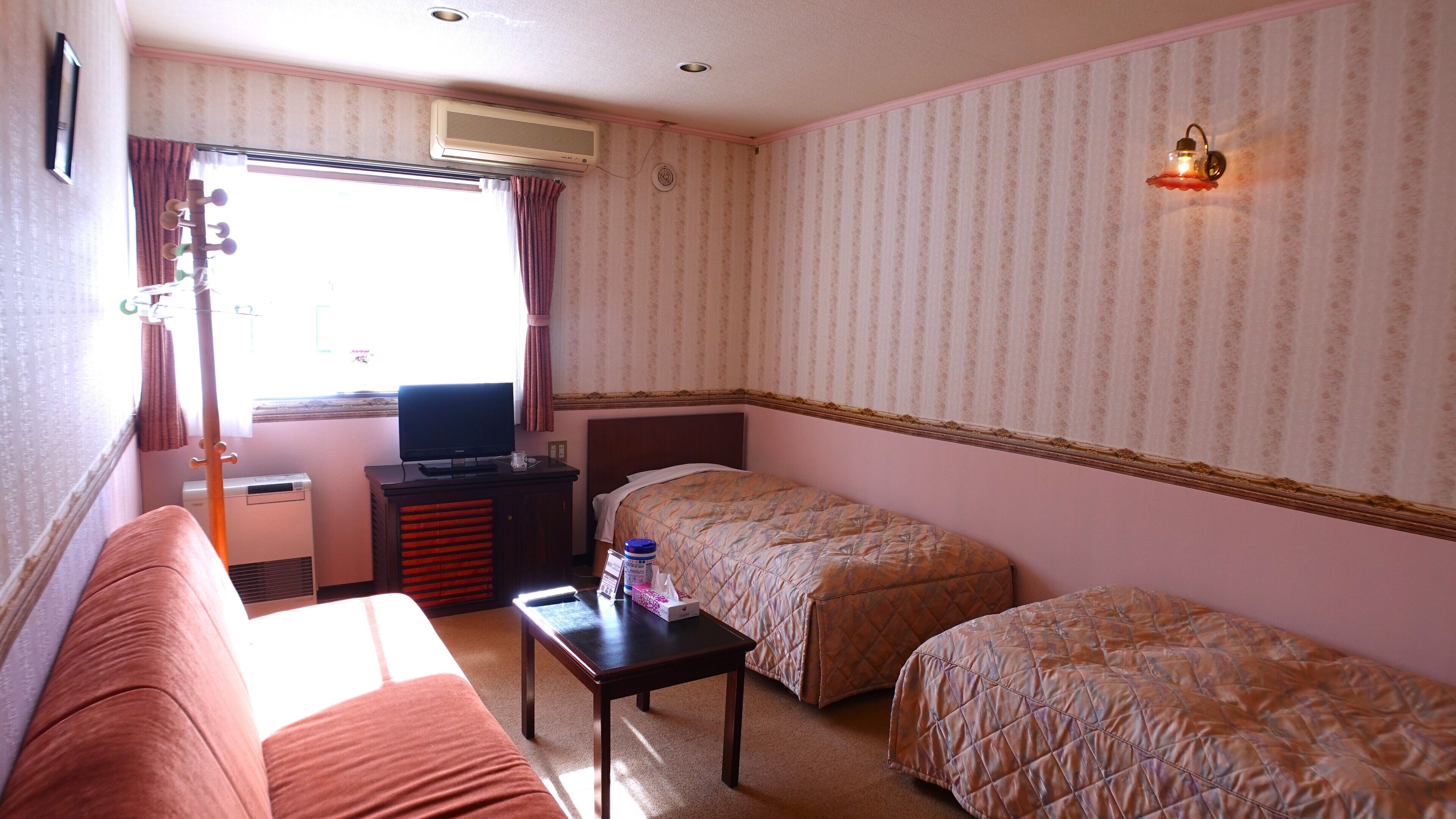Basic Room, Non Smoking, Garden View | Free WiFi, bed sheets