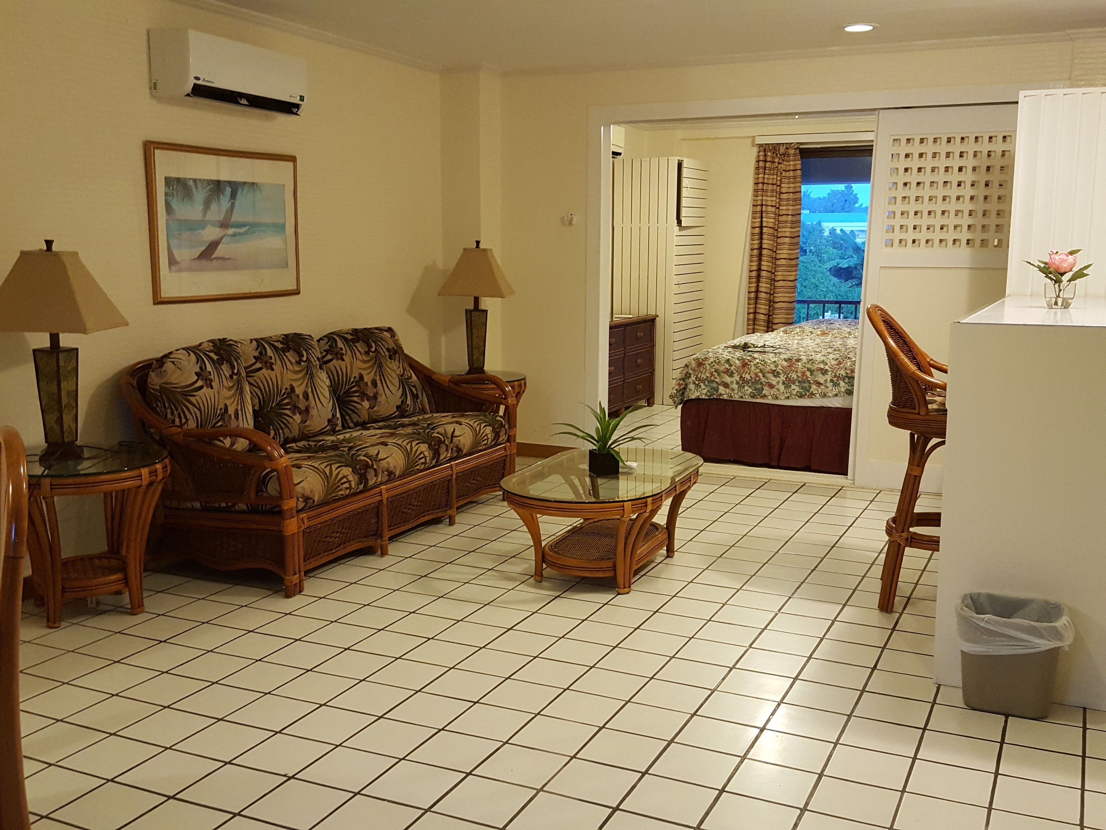 Superior Twin Room, Partial Ocean View | Living area | Flat-screen TV