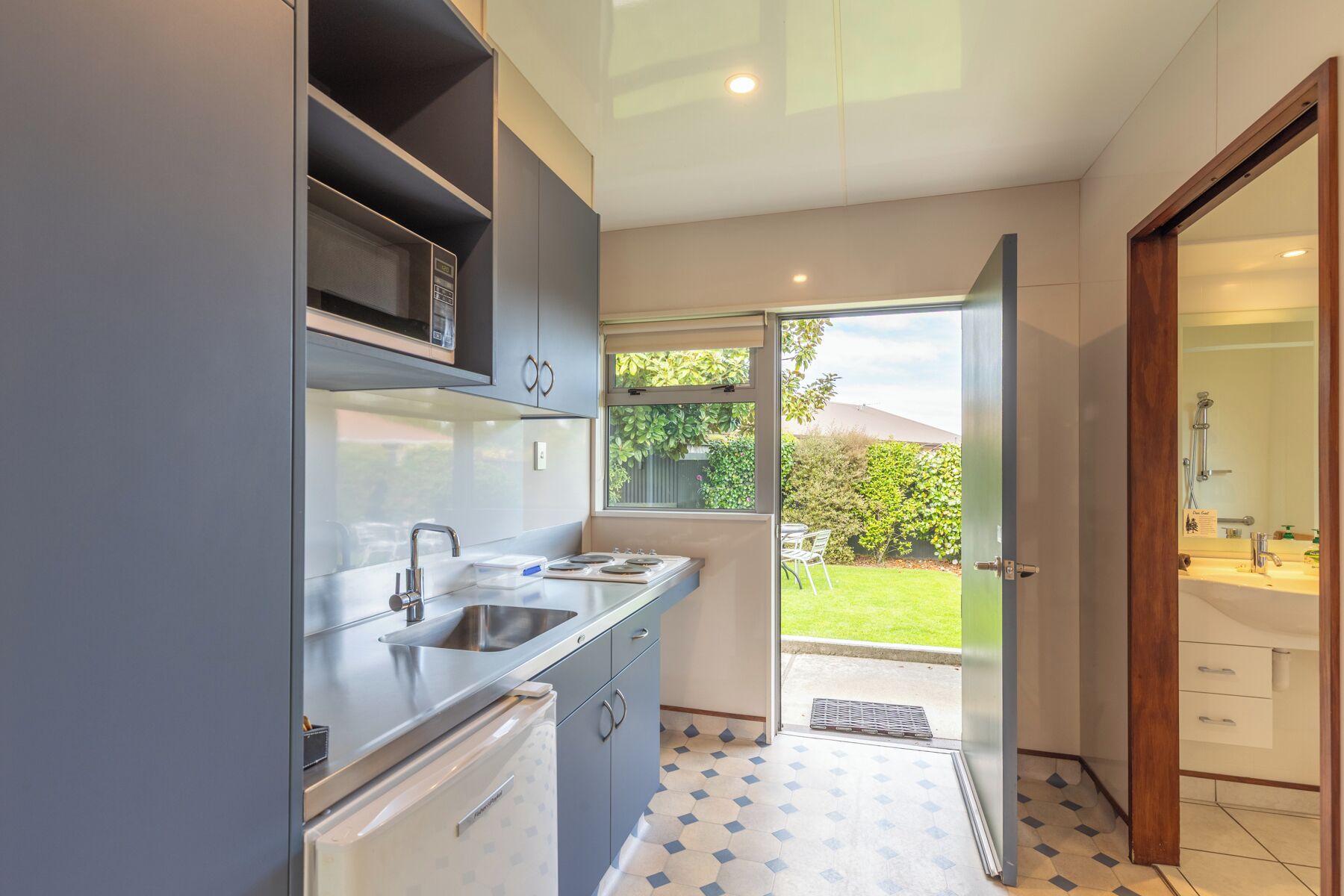 Deluxe Studio | Private kitchen