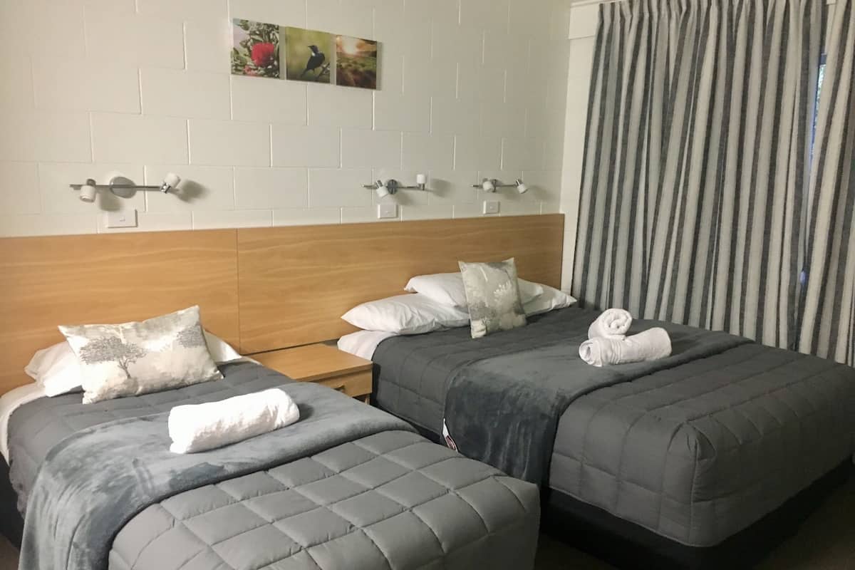 Suite, 1 slaapkamer (Sleeps 4) | 1 slaapkamer, individueel gedecoreerd, gratis babybedden, gratis wifi