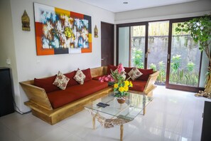 LCD TV, DVD player - Villa C31 Seminyak (Seminyak)