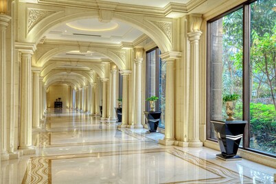 Grand Bravo Guilin Hotel