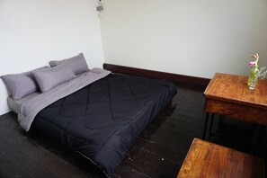 Standard Double Room | Free WiFi