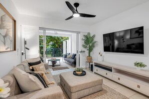 TV layar datar