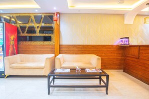 Reception - Treebo Anam International (Mumbai)