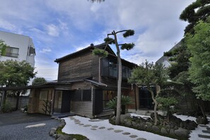 Front of property - ZEN VAGUE - Hostel (Kamakura)