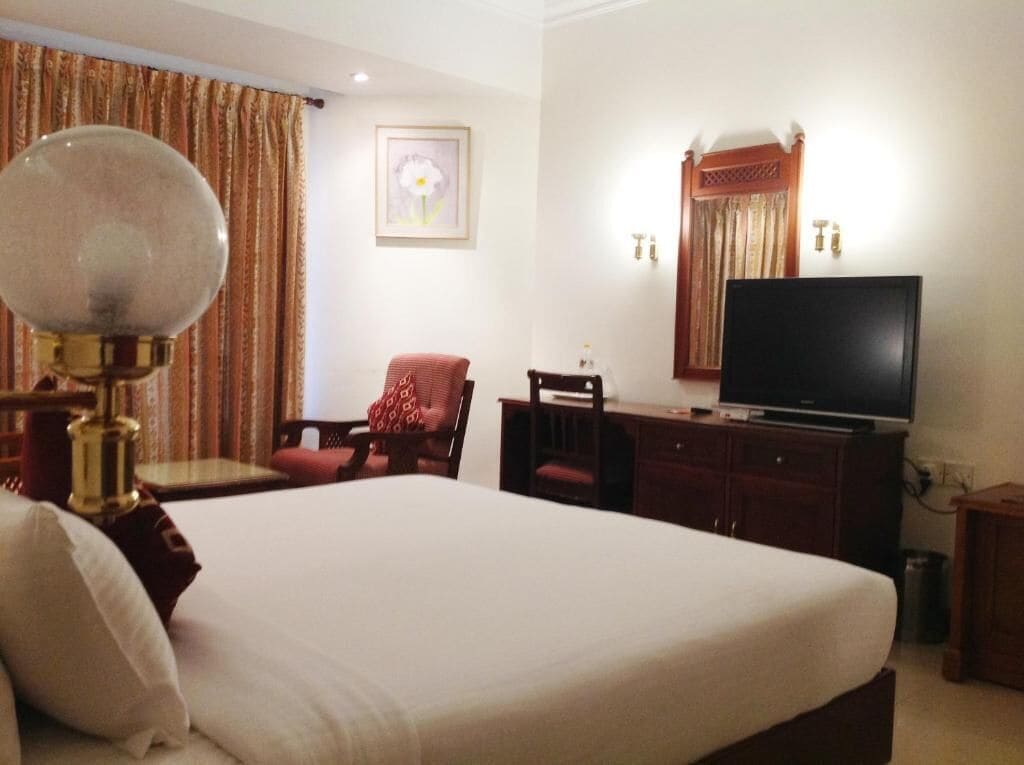 in-room safe, desk, iron/ironing board, free wifi