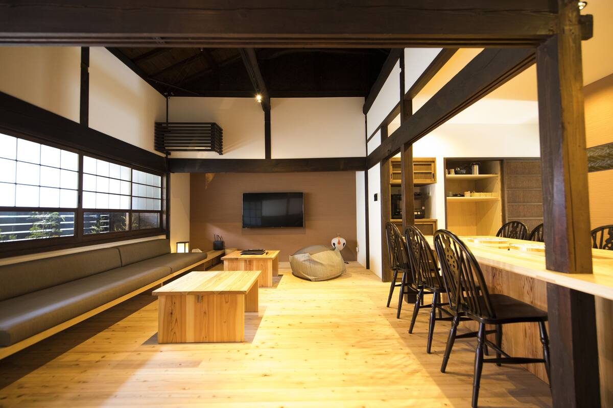 獨棟房屋, 2 間臥室, 非吸煙房 (NADESHIKO) | 客廳 | 平面電視