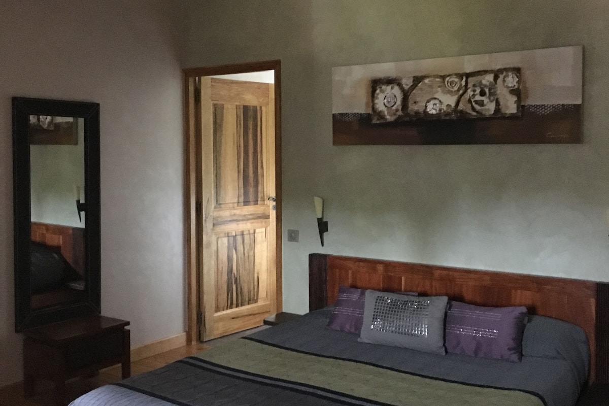 Chambre Double Supérieure, vue piscine (Tequila) | Literie de qualité supérieure, coffres-forts dans les chambres