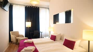 Zweibettzimmer, Nichtraucher | Schreibtisch, schallisolierte Zimmer, kostenloses WLAN, Bettwäsche