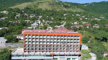 Mặt tiền nơi lưu trú