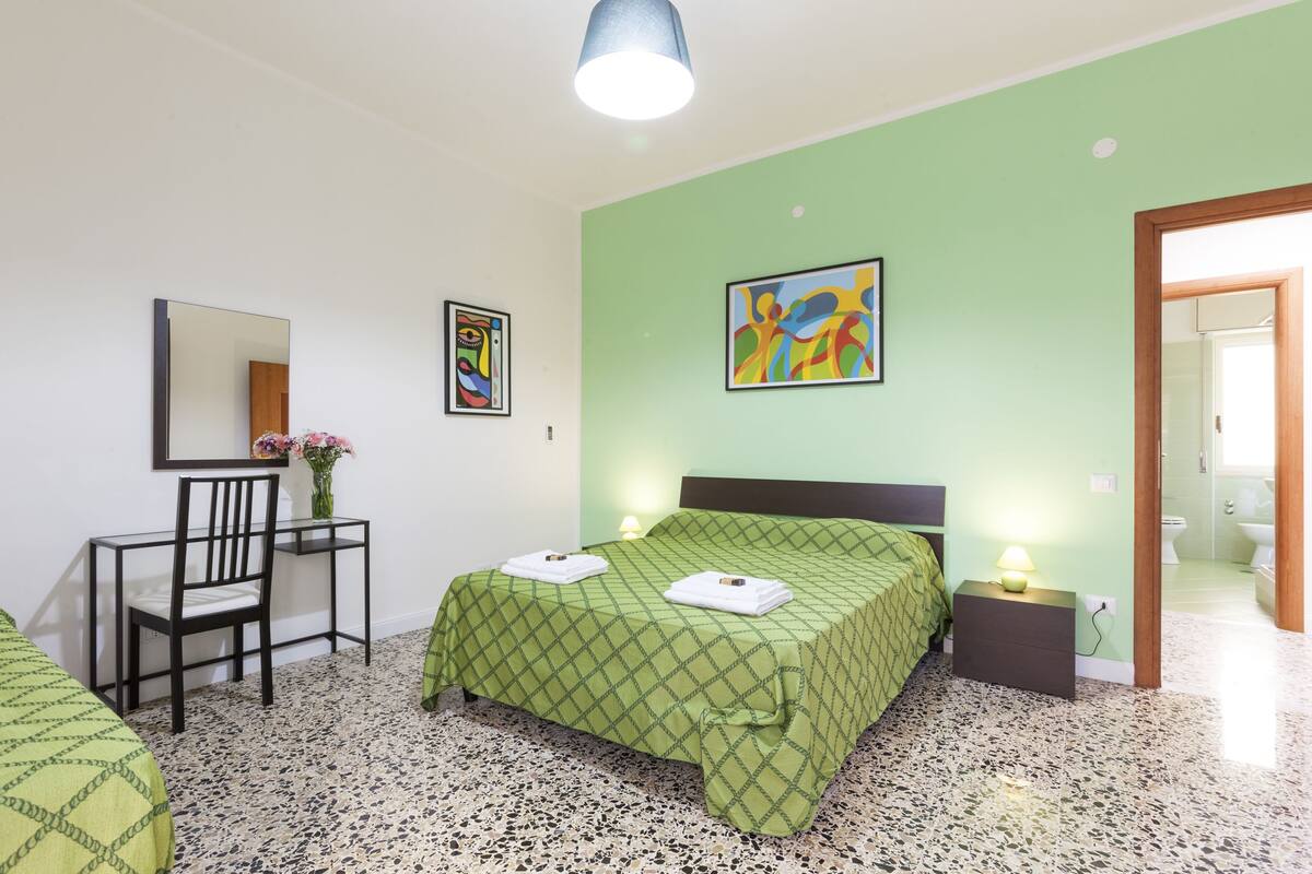 Premium bedding, down comforters, memory foam beds, desk