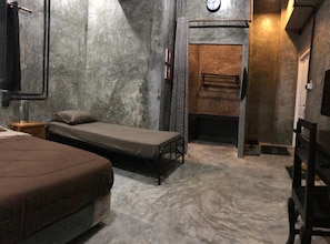 Desk, blackout curtains, free WiFi
