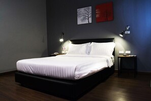 Habitación estándar | Escritorio, cortinas blackout y wifi gratis 